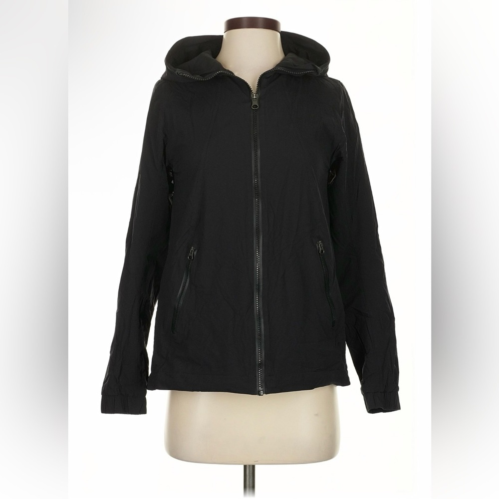 Women’s Lululemon Jacket Size 4